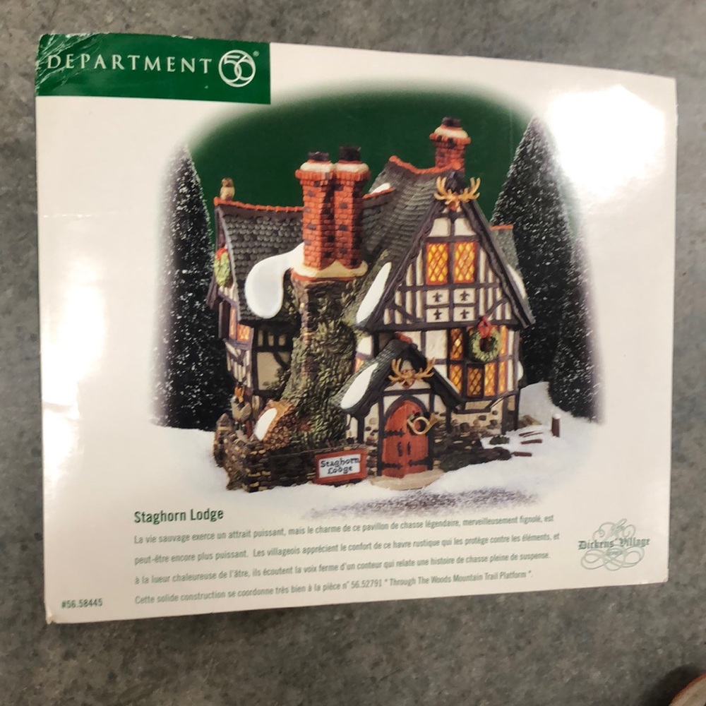 Department 56 Staghorn Lodge